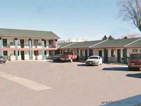 Scottish Inn Віннемакка Екстер'єр фото